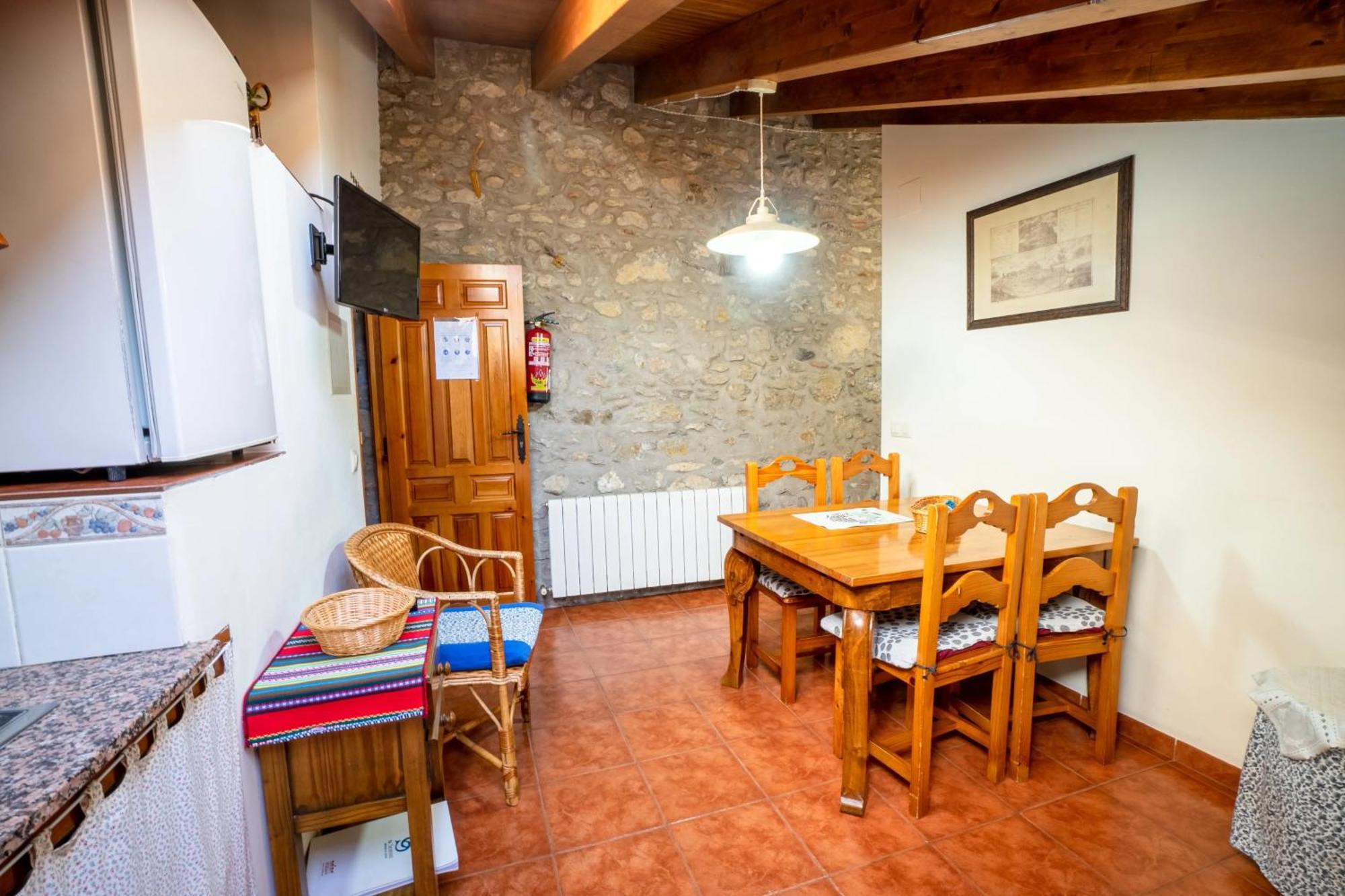 Gasthaus Casa Enduella Morella Exterior foto